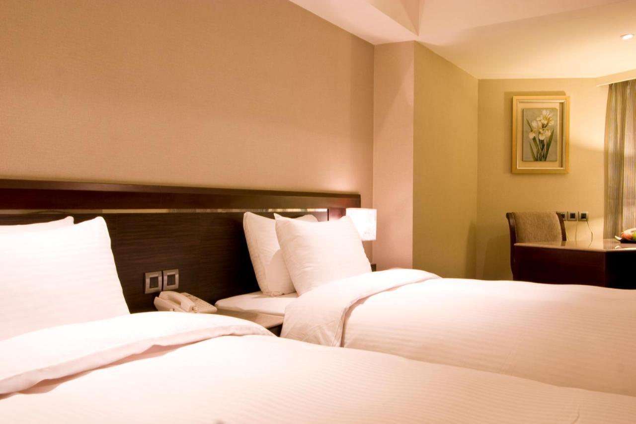 Taichung Charming City Hotel Exterior foto